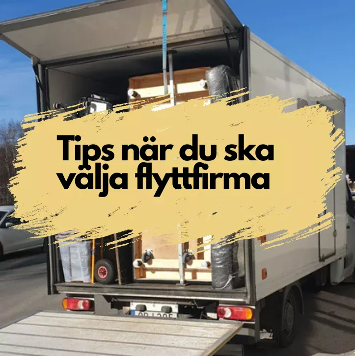 person hållandes flyttkartonger med text "vad kostar flyttfirma"